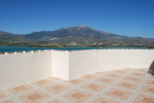 Detached Villa Viñuela Málaga - Bild 16