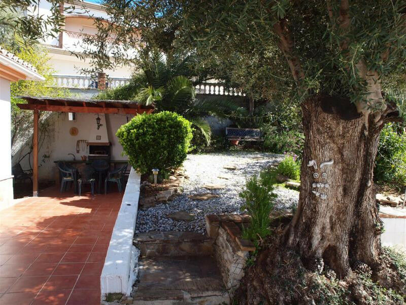 Detached Villa Alcaucín Málaga - imagen 17
