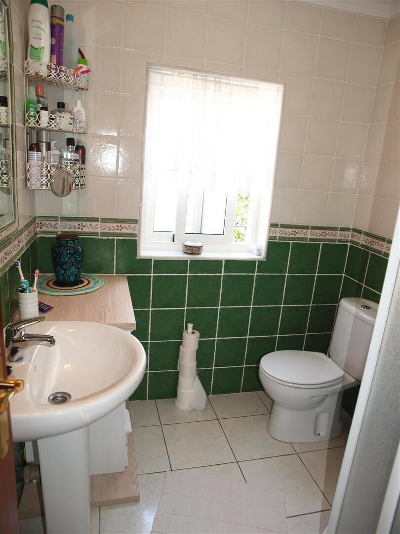 Detached Villa Benajarafe Málaga - imagen 17