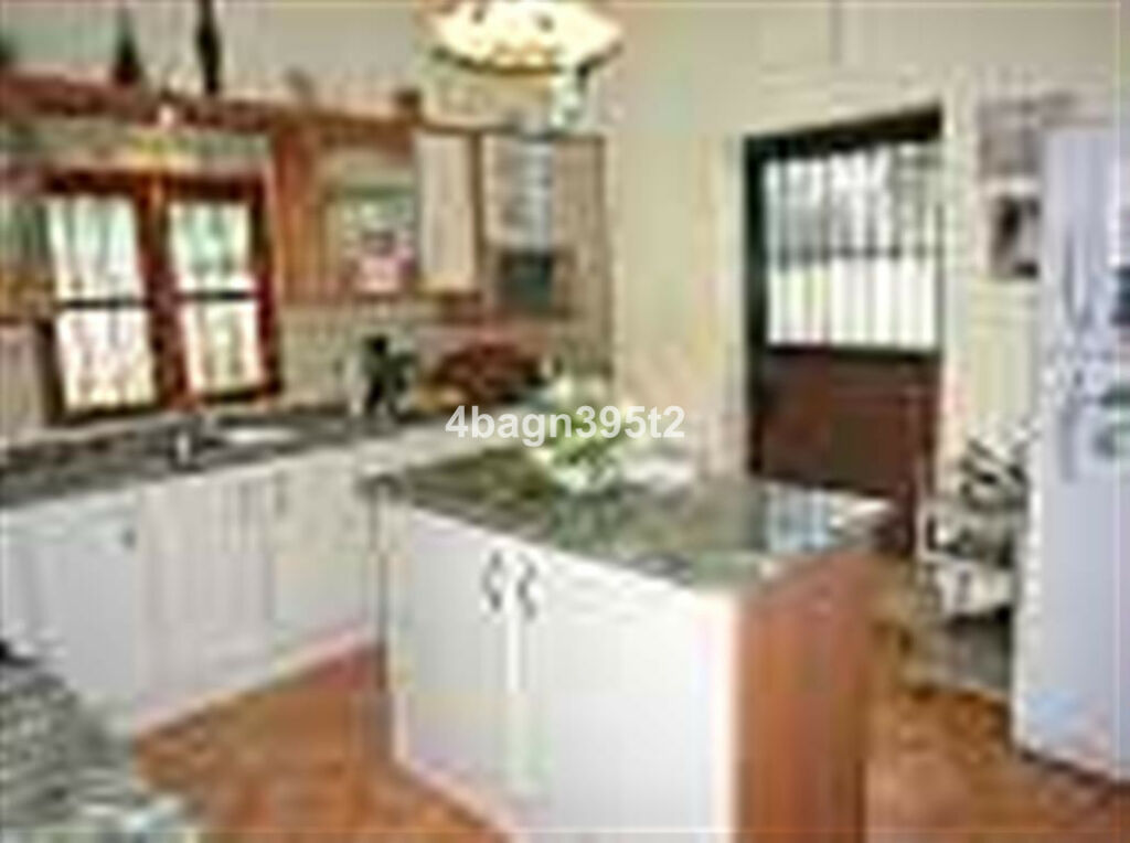Detached Villa Sedella Málaga - zdjęcie 17