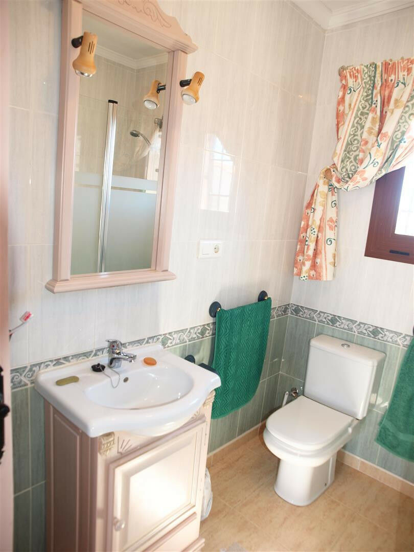 Detached Villa Viñuela Málaga - imagen 17