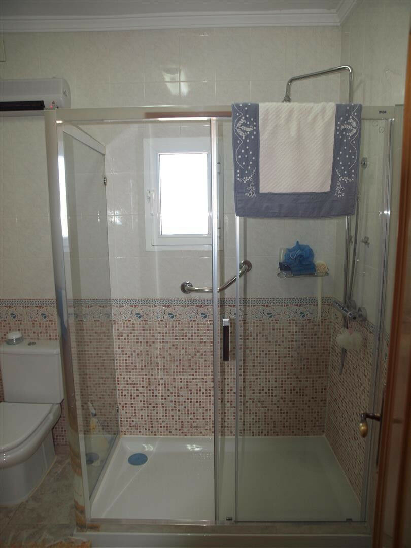 Detached Villa Viñuela Málaga - imagen 18
