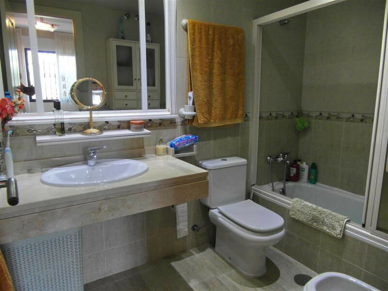 Middle Floor Apartment Benagalbon Málaga - imagen 19