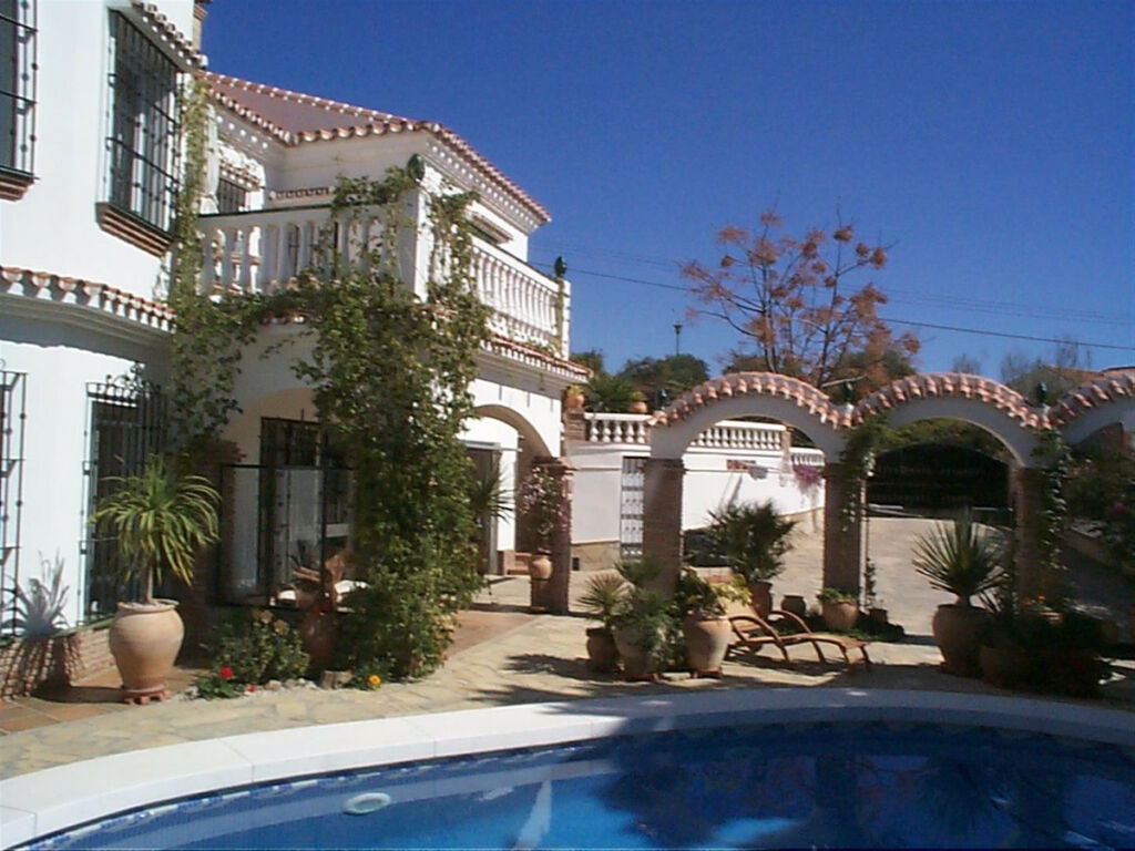 Detached Villa Benajarafe Málaga - imagen 19