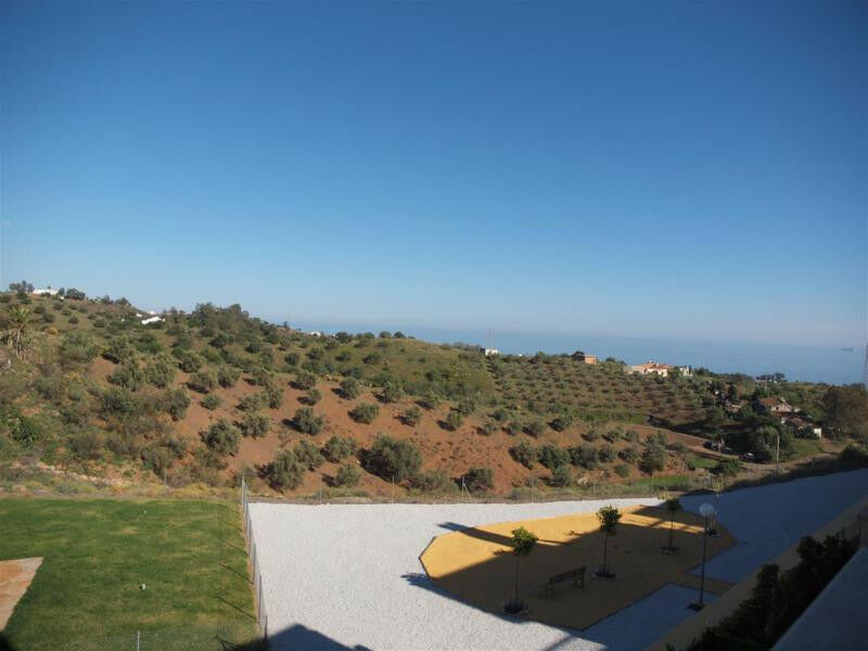 Detached Villa Benagalbon Málaga - Bild 2