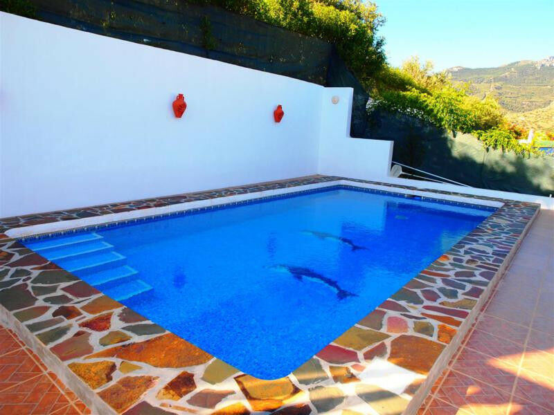 Detached Villa Alcaucín Málaga - imagen 2