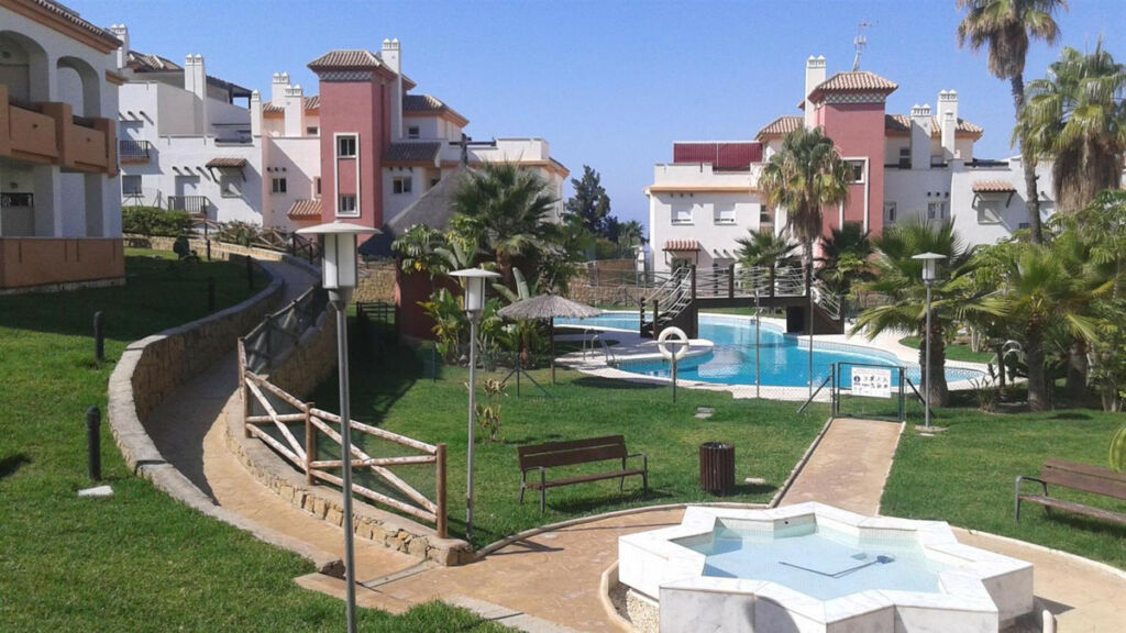 Ground Floor Apartment Caleta de Vélez Málaga - imagen 2