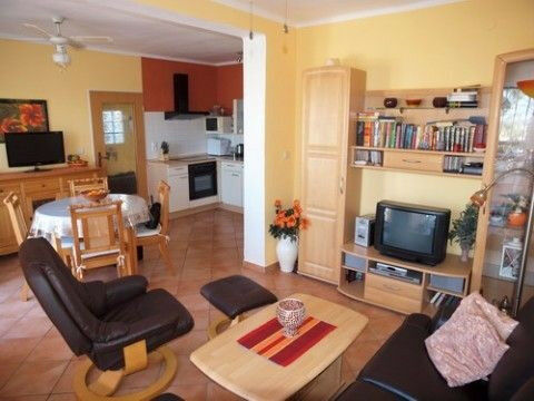 Middle Floor Apartment Benajarafe Málaga - Bild 2