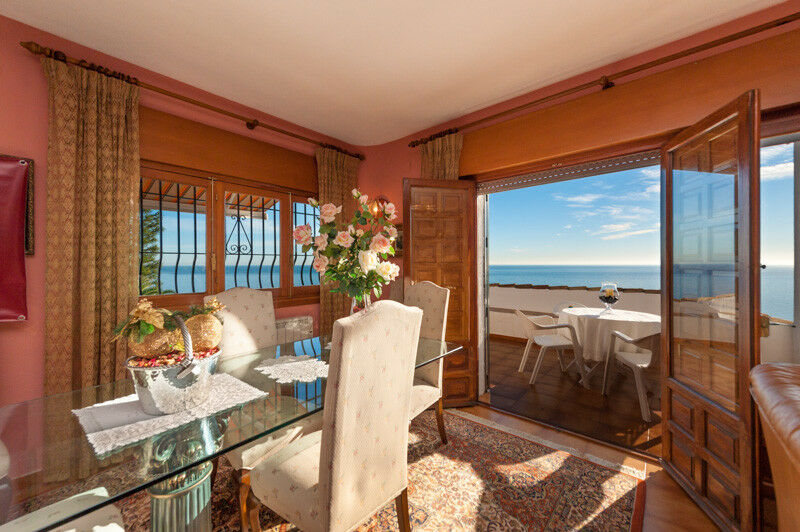 Detached Villa Nerja Málaga - imagen 2