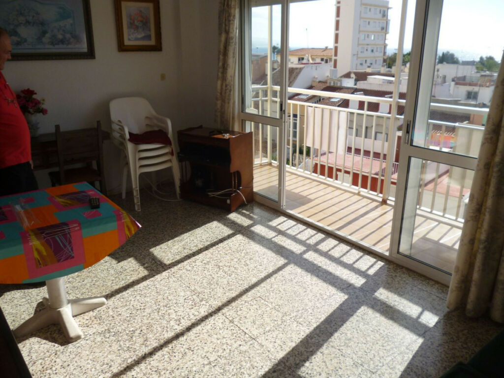 Middle Floor Apartment Torre del Mar Málaga - imagen 2