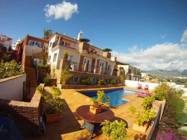 Detached Villa Nerja Málaga - Bild 2