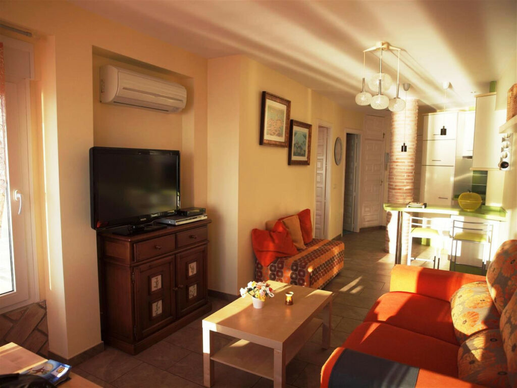 Middle Floor Apartment Algarrobo Málaga - imagen 2