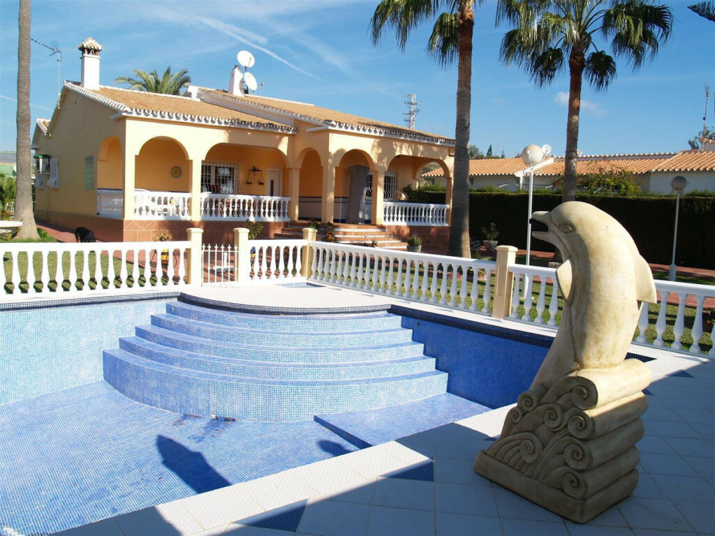 Detached Villa Benajarafe Málaga - imagen 2
