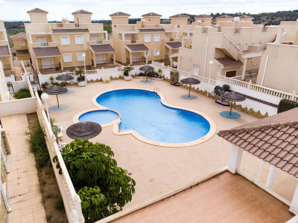 Detached Villa San Miguel de Salinas Alicante - image 2