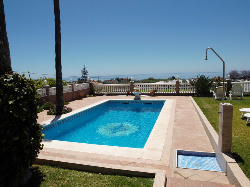 Detached Villa Almayate Málaga - Bild 2
