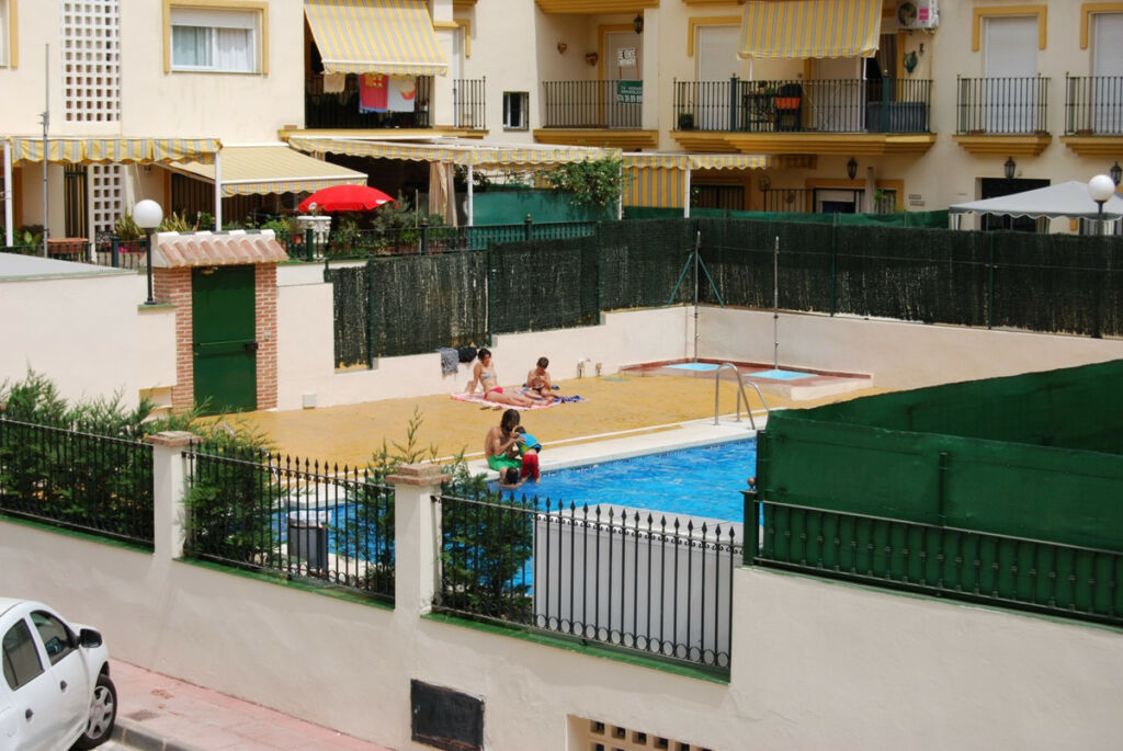 Middle Floor Apartment Torrox Málaga - imagen 2