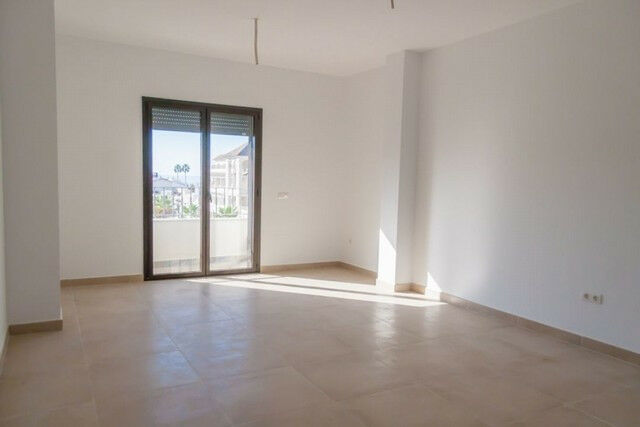 Middle Floor Apartment Nerja Málaga - Bild 2
