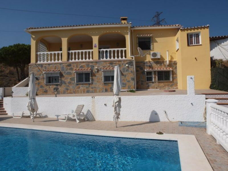Detached Villa Benajarafe Málaga - Bild 2