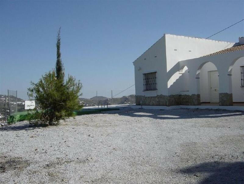 Detached Villa Canillas de Albaida Málaga - imagen 21
