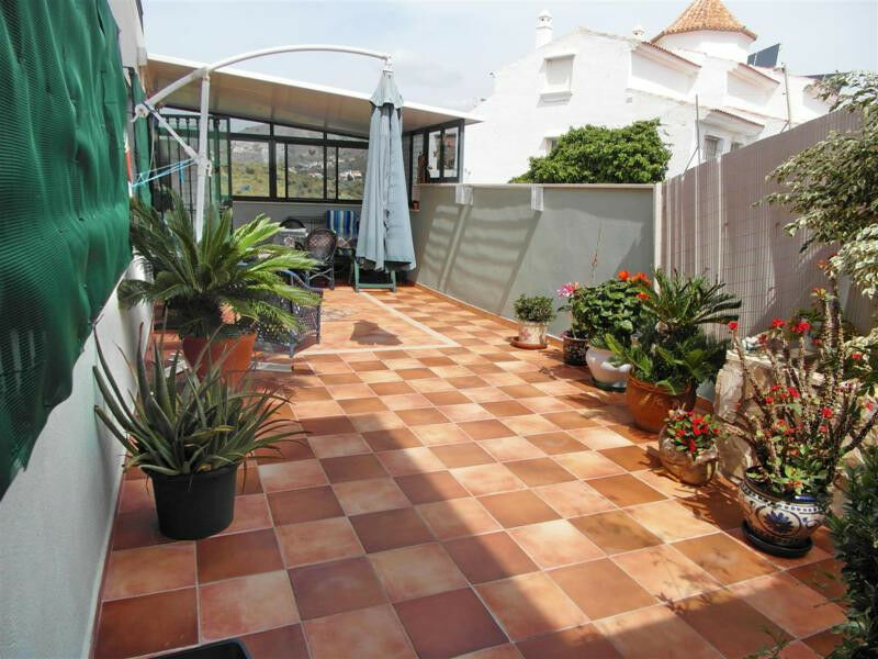 Middle Floor Apartment Benagalbon Málaga - imagen 22