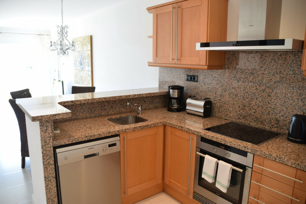 Ground Floor Apartment La Fustera Alicante - image 22