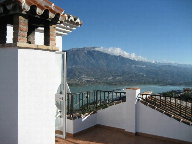 Detached Villa Viñuela Málaga - imagen 21