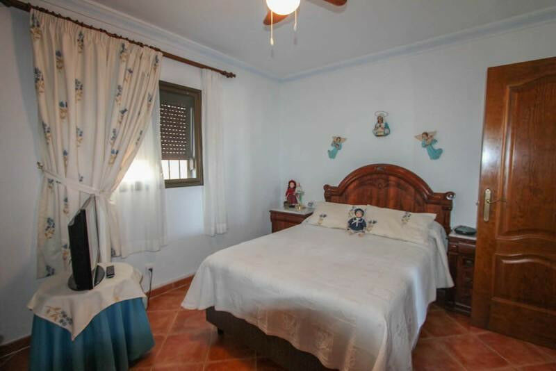 Detached Villa Guaro Málaga - imagen 24