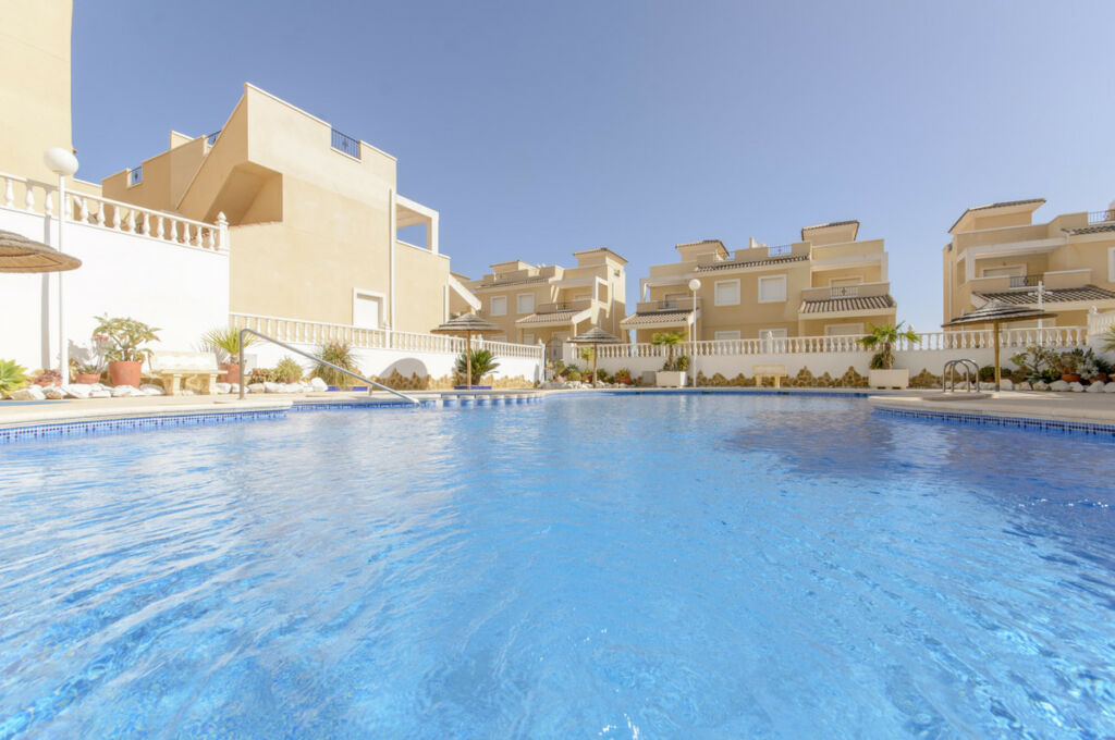 Detached Villa San Miguel de Salinas Alicante - image 25