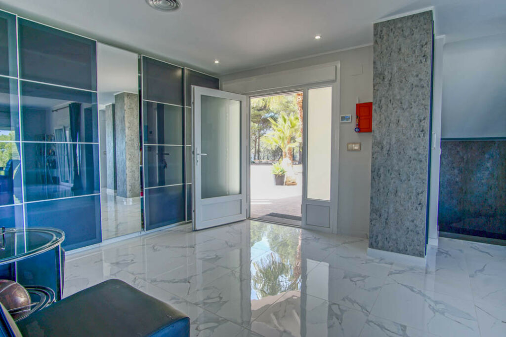 Detached Villa La Nucia Alicante - imagen 25