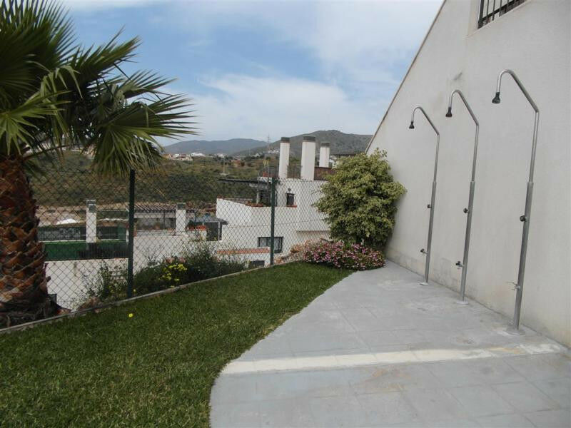 Middle Floor Apartment Benagalbon Málaga - imagen 26