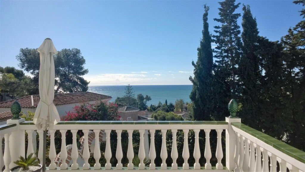 Detached Villa Benajarafe Málaga - imagen 27