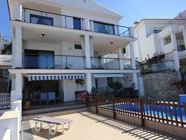 Detached Villa La Cala del Moral Málaga - imagen 29
