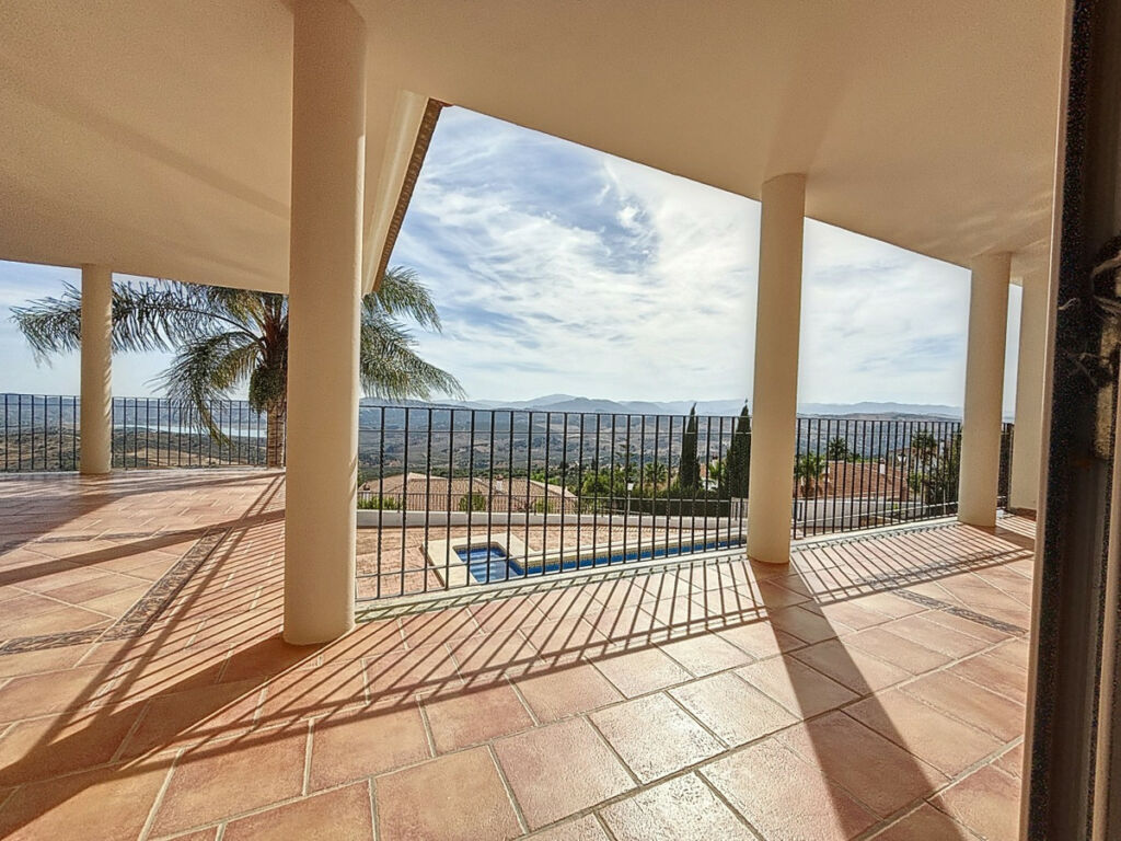 Detached Villa Periana Málaga - imagen 29