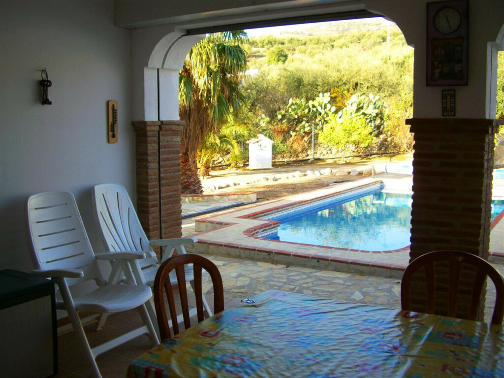 Detached Villa Alcaucín Málaga - imagen 3