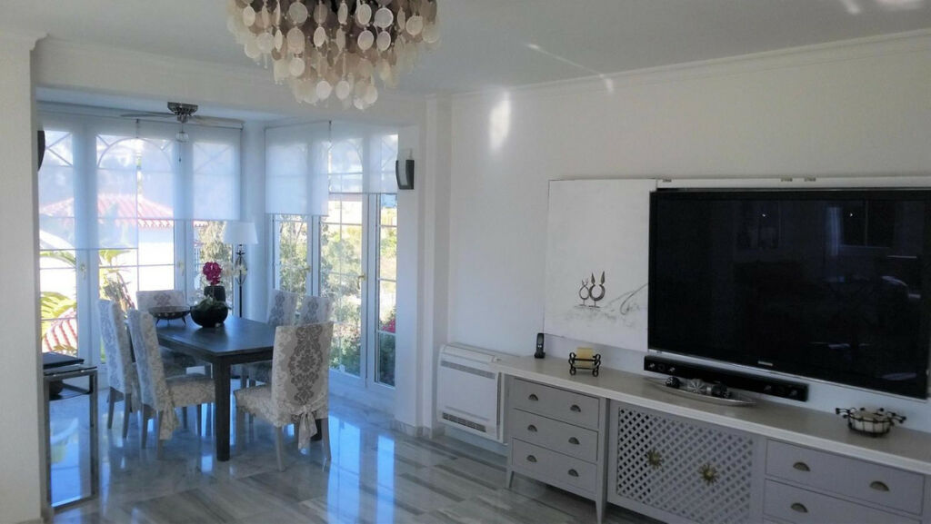 Detached Villa Benajarafe Málaga - imagen 3