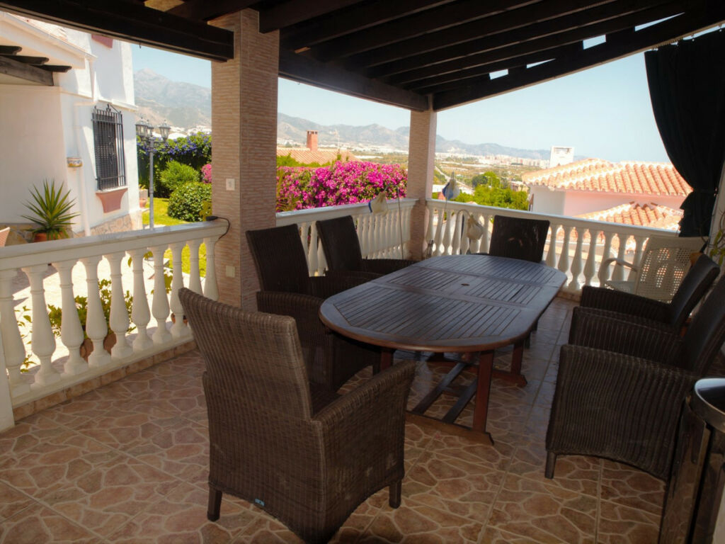Detached Villa Nerja Málaga - imagen 3
