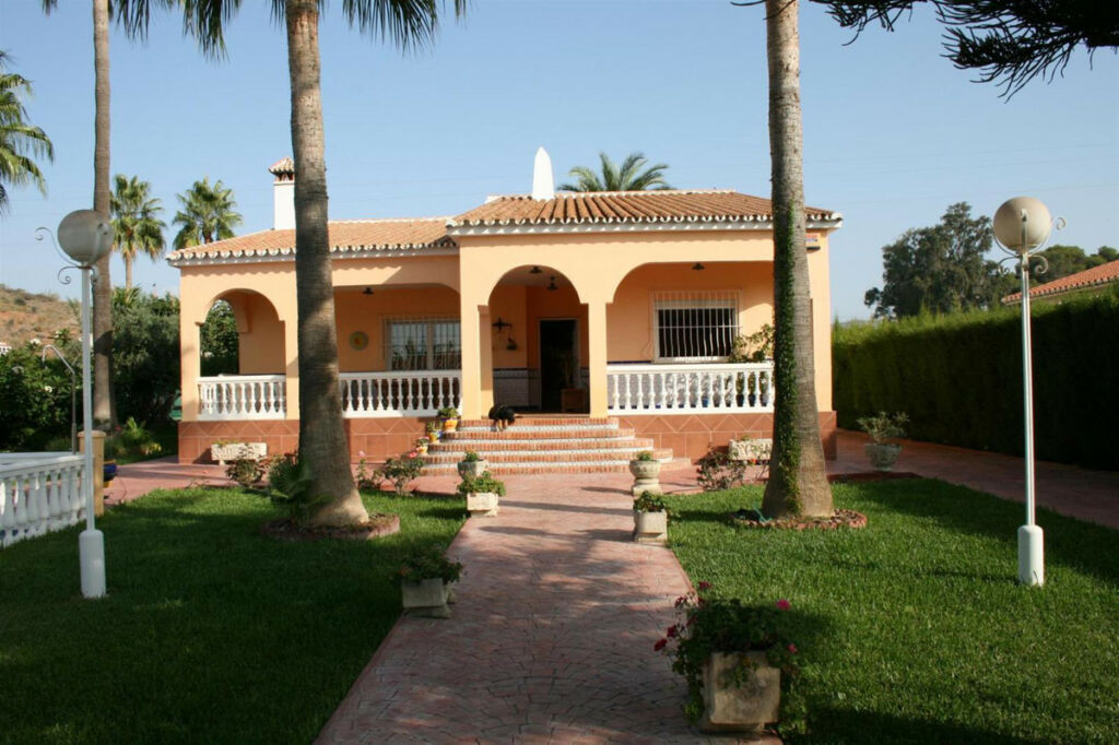 Detached Villa Benajarafe Málaga - imagen 3