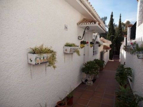 Middle Floor Apartment Benagalbon Málaga - zdjęcie 3