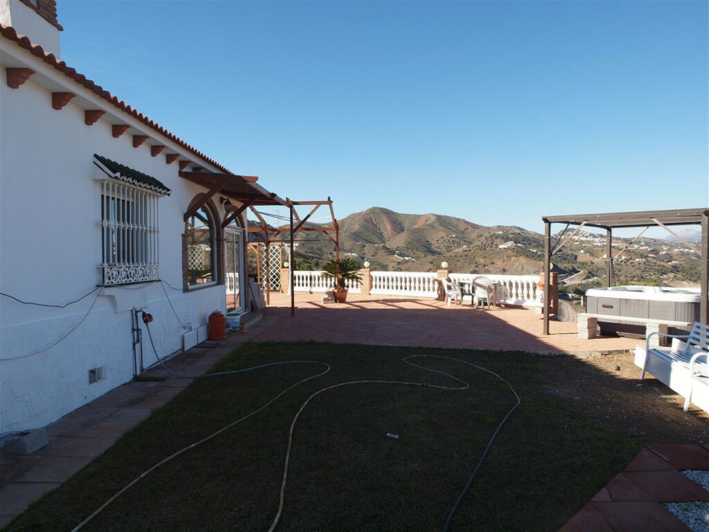Finca - Cortijo Viñuela Málaga - Bild 3