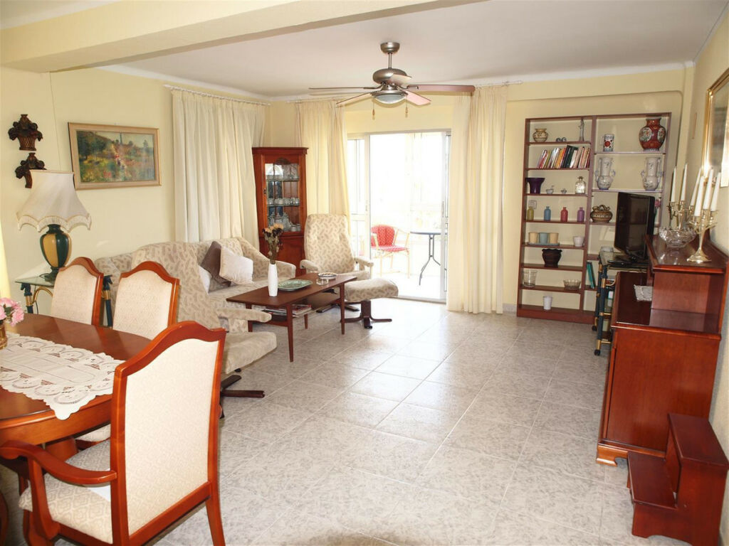 Middle Floor Apartment Algarrobo Málaga - imagen 3