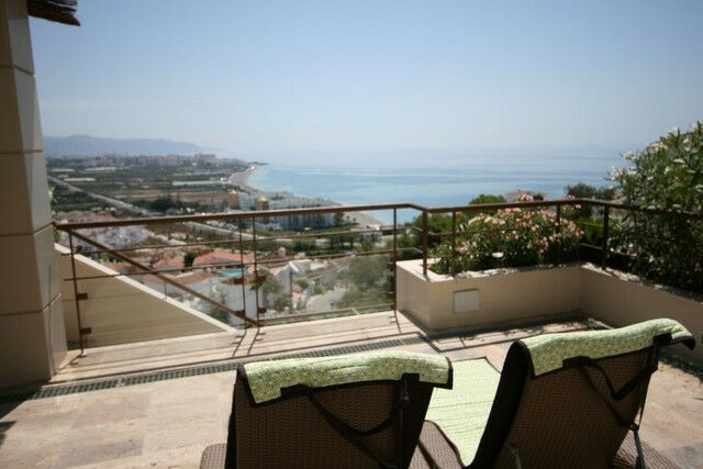 Townhouse Nerja Málaga - imagen 3