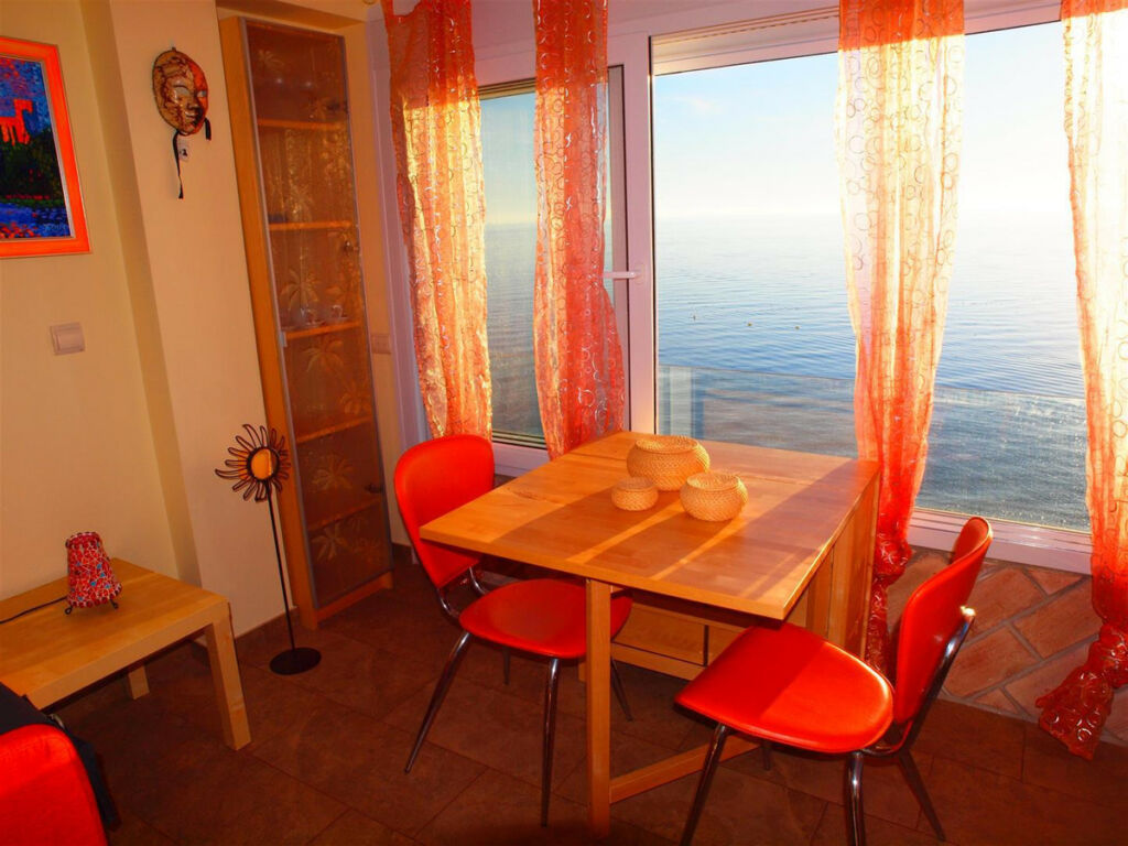Middle Floor Apartment Algarrobo Málaga - imagen 3