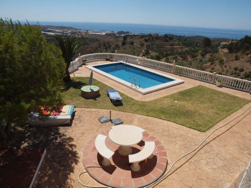 Detached Villa Benajarafe Málaga - Bild 3