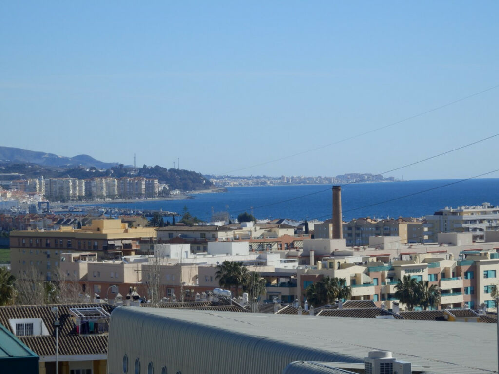Middle Floor Apartment Torre del Mar Málaga - imagen 3