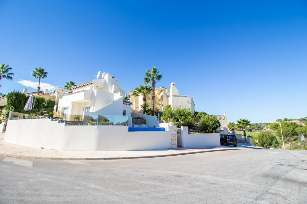 Detached Villa Las Ramblas Golf Alicante - image 34