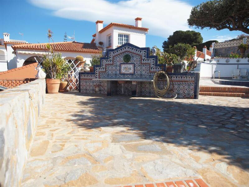 Detached Villa Benajarafe Málaga - imagen 34
