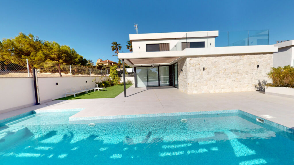 Detached Villa Lomas de Cabo Roig Alicante - image 34