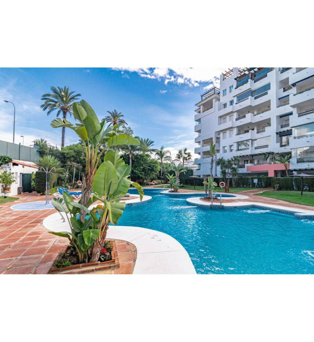 Middle Floor Apartment Puerto Banús Málaga - imagen 38