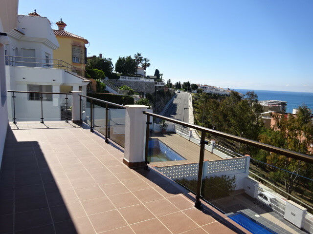 Detached Villa La Cala del Moral Málaga - imagen 37