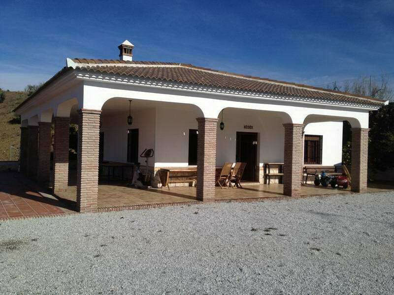 Detached Villa Sedella Málaga - imagen 4